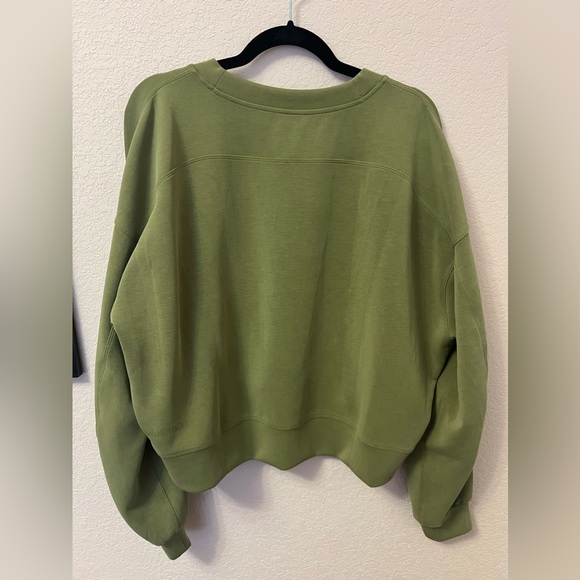 lululemon athletica Sweaters - Lululemon Softstreme Perfectly Oversized Cropped Crew